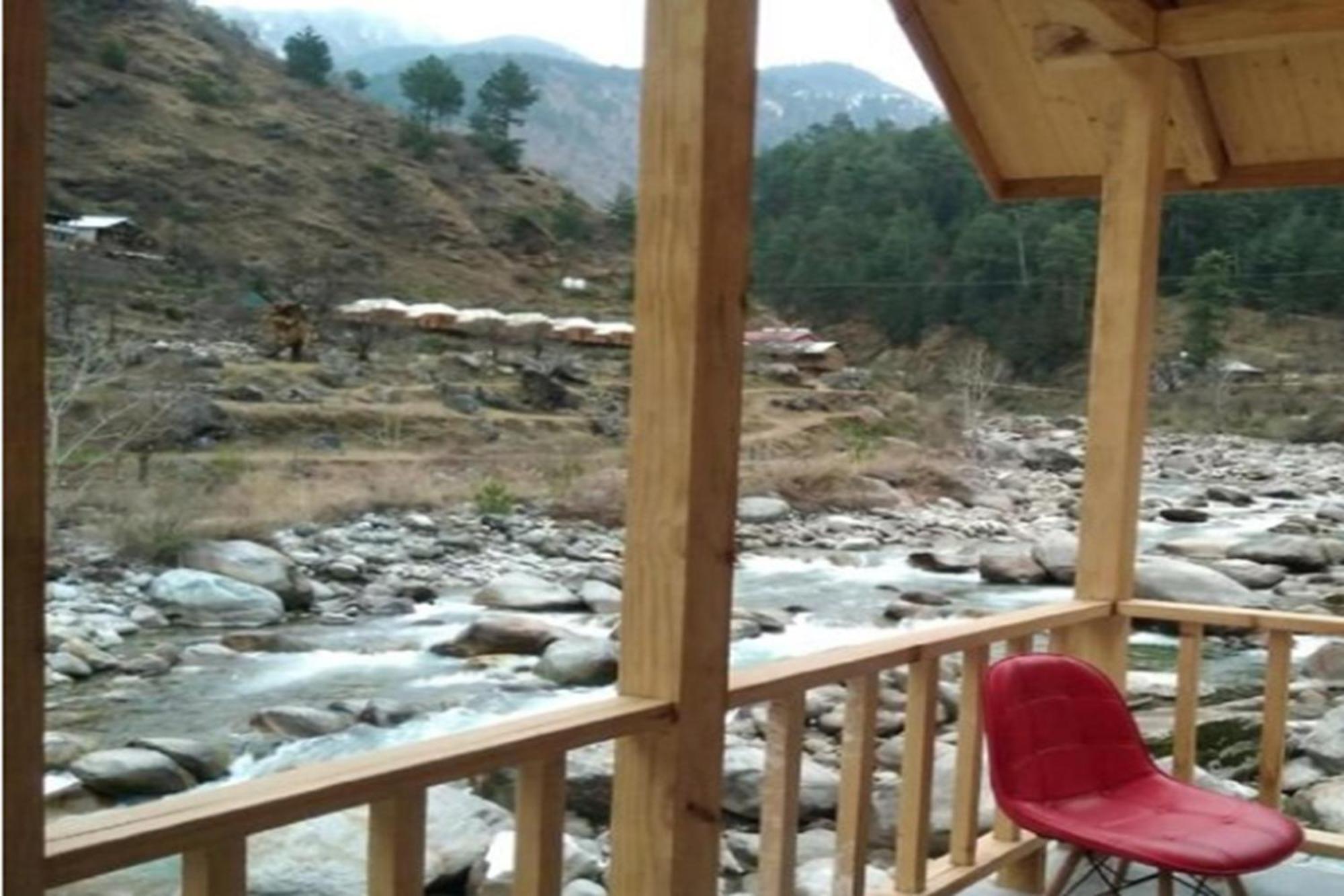 Offbeat Abodes - Tirthan Valley Banjār Eksteriør billede
