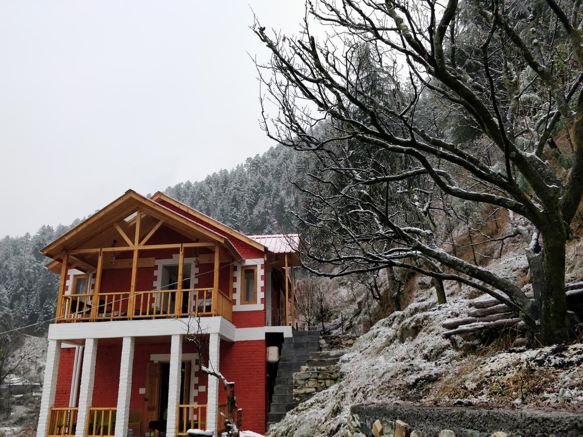 Offbeat Abodes - Tirthan Valley Banjār Eksteriør billede