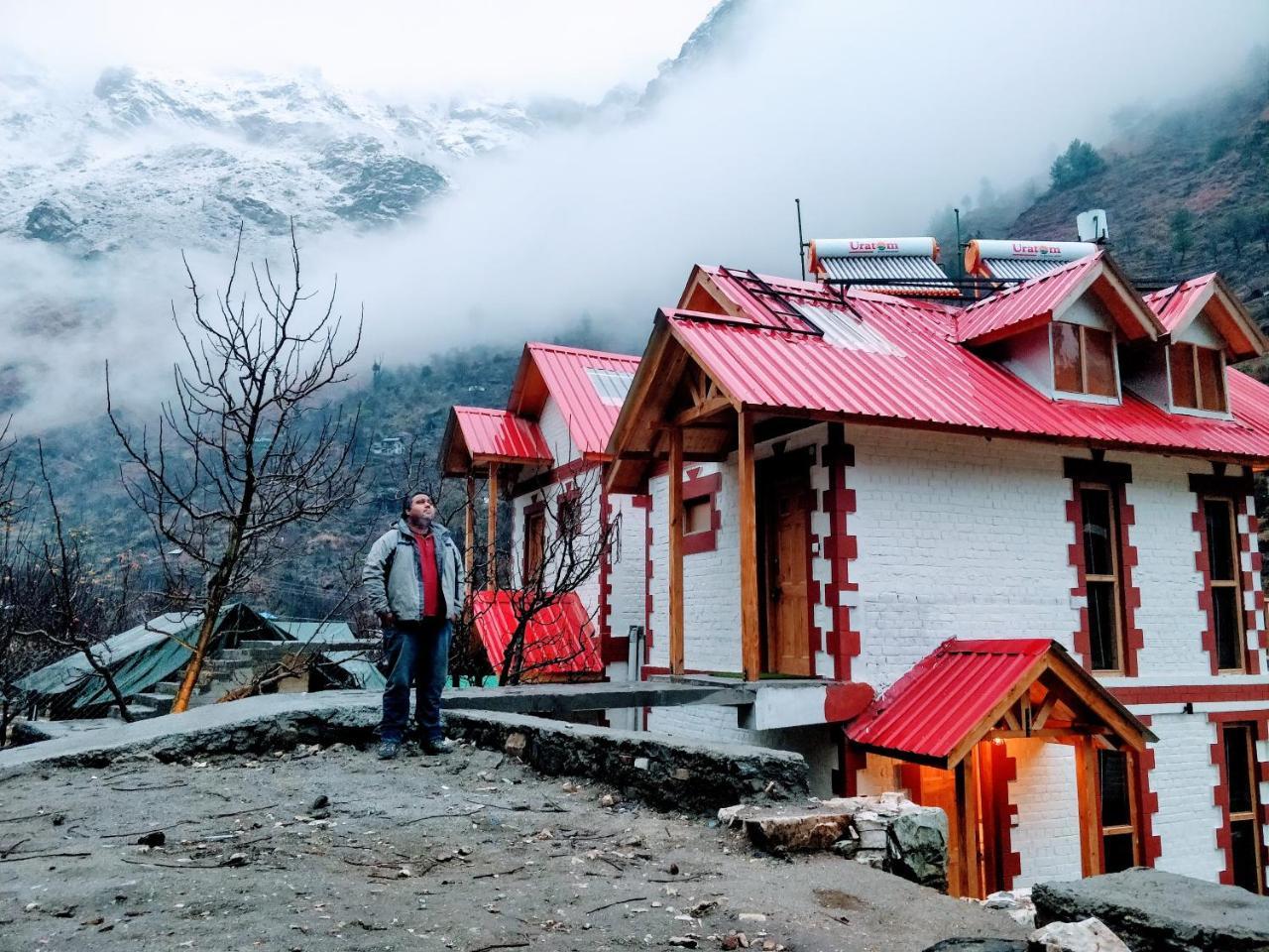 Offbeat Abodes - Tirthan Valley Banjār Eksteriør billede